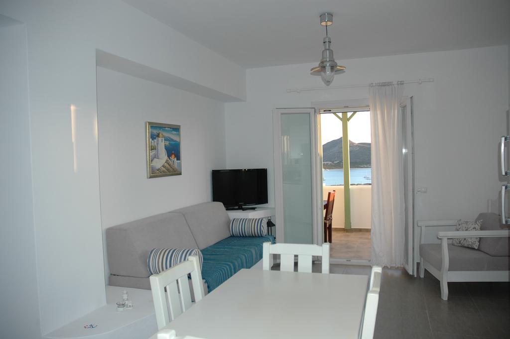 St George Antiparos Apartments And Studios Agios Georgios  المظهر الخارجي الصورة