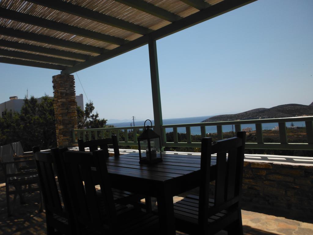 St George Antiparos Apartments And Studios Agios Georgios  المظهر الخارجي الصورة
