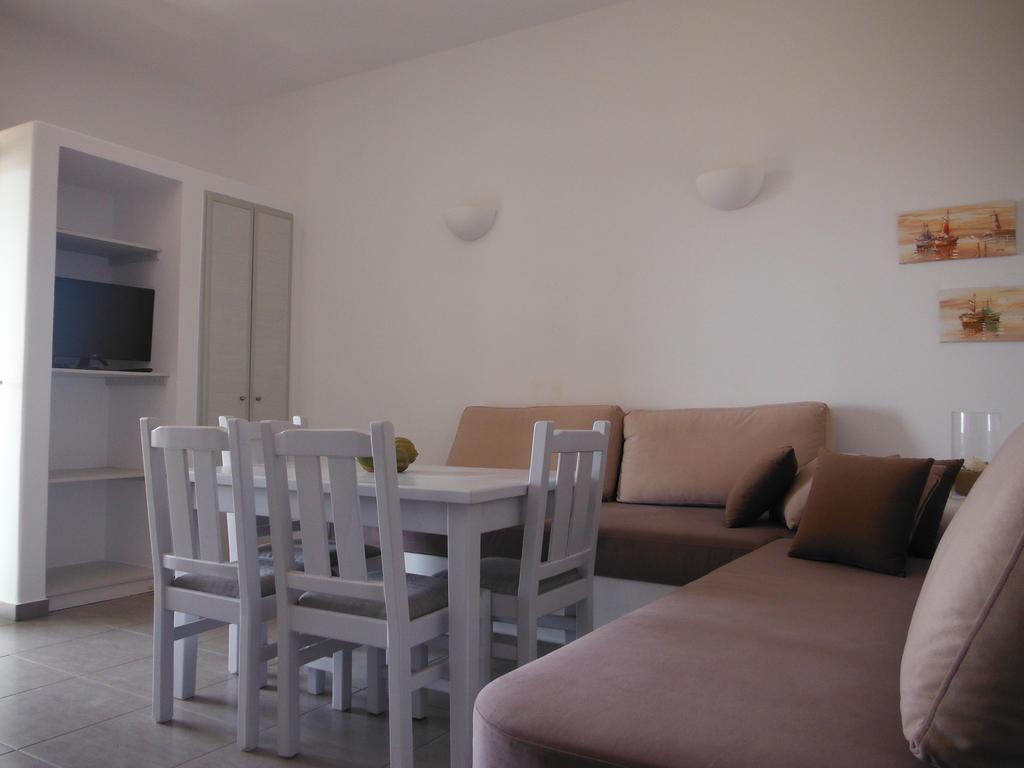 St George Antiparos Apartments And Studios Agios Georgios  المظهر الخارجي الصورة
