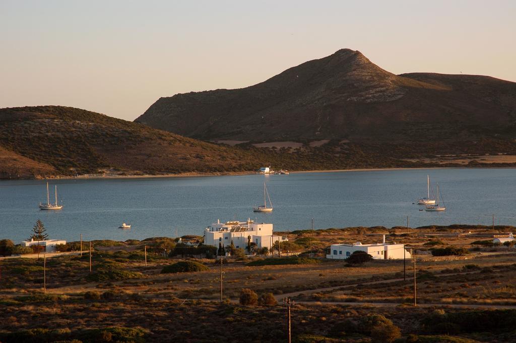 St George Antiparos Apartments And Studios Agios Georgios  المظهر الخارجي الصورة